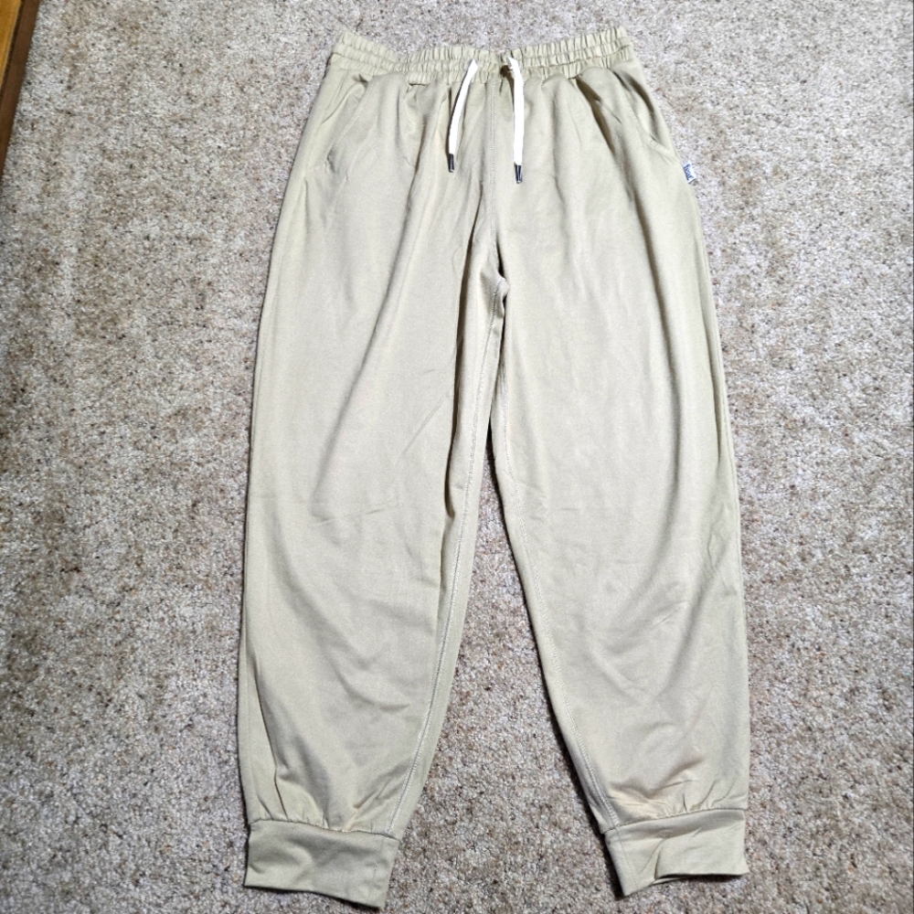 Feat Roam Twill Joggers NWT